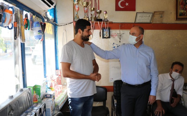 Belediye Başkanı Aksoy’dan esnaf ve vatandaş ziyareti