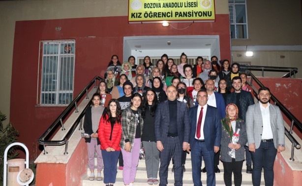 Başkan Aksoy Gençlerle bir araya geldi