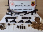 Jandarma yasa dışı silahlanmaya geçit vermiyor