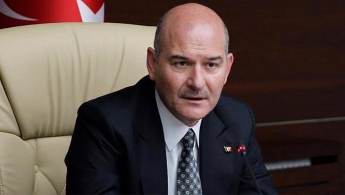 Soylu siyaseti bırakacağını duyurdu