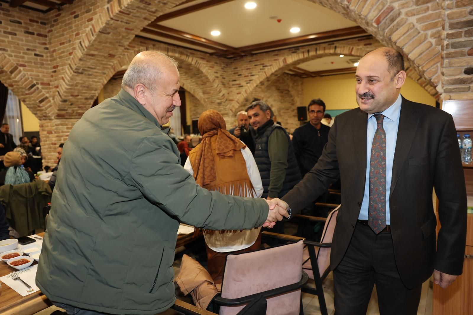  Başkan Gülpınar, Basın Mensuplarıyla İftarda Buluştu-(VİDEO)