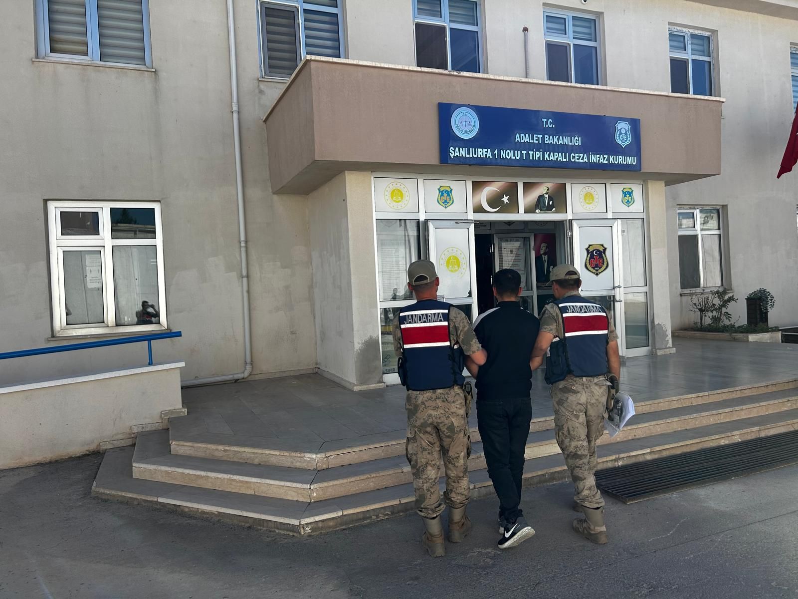 Siverek’te Hırsızlık Suçundan Aranan Hükümlü Yakalandı