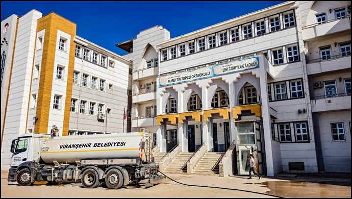 Başkan İnan’dan Yeni Eğitim Yılı Öncesi Okullarda Temizlik Seferberliği