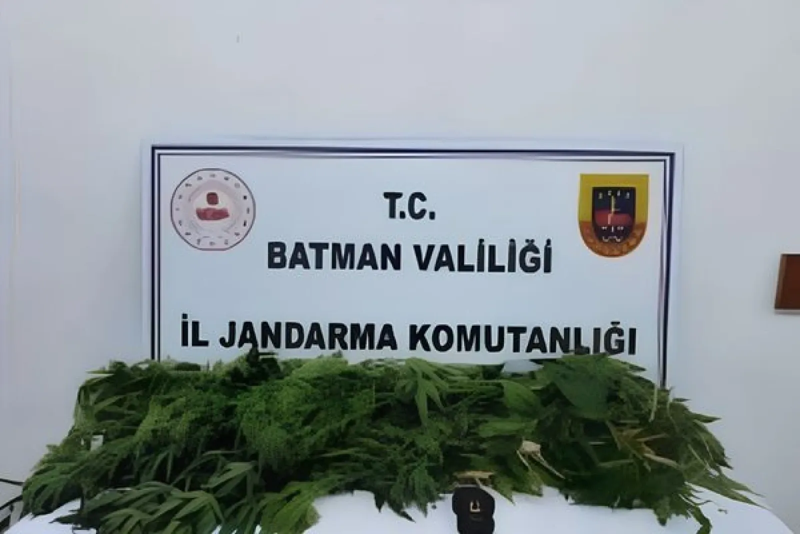 Batman’da kaçakçılık operasyonlarında çok sayıda malzeme ele geçirildi