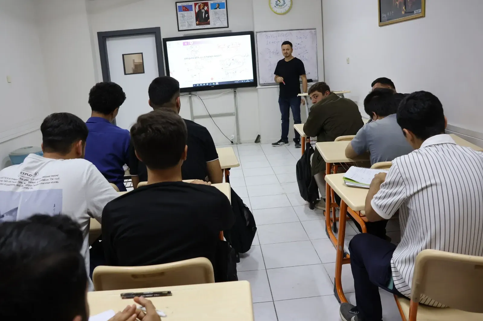 Haliliye Belediyesinden Gençlere Ücretsiz Eğitim Desteği
